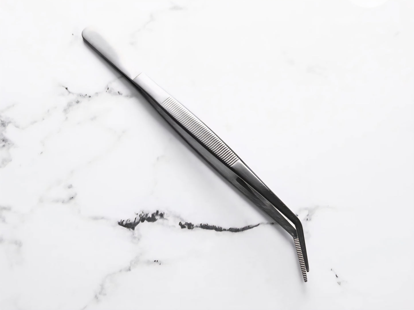 Tweezers for building mosaics