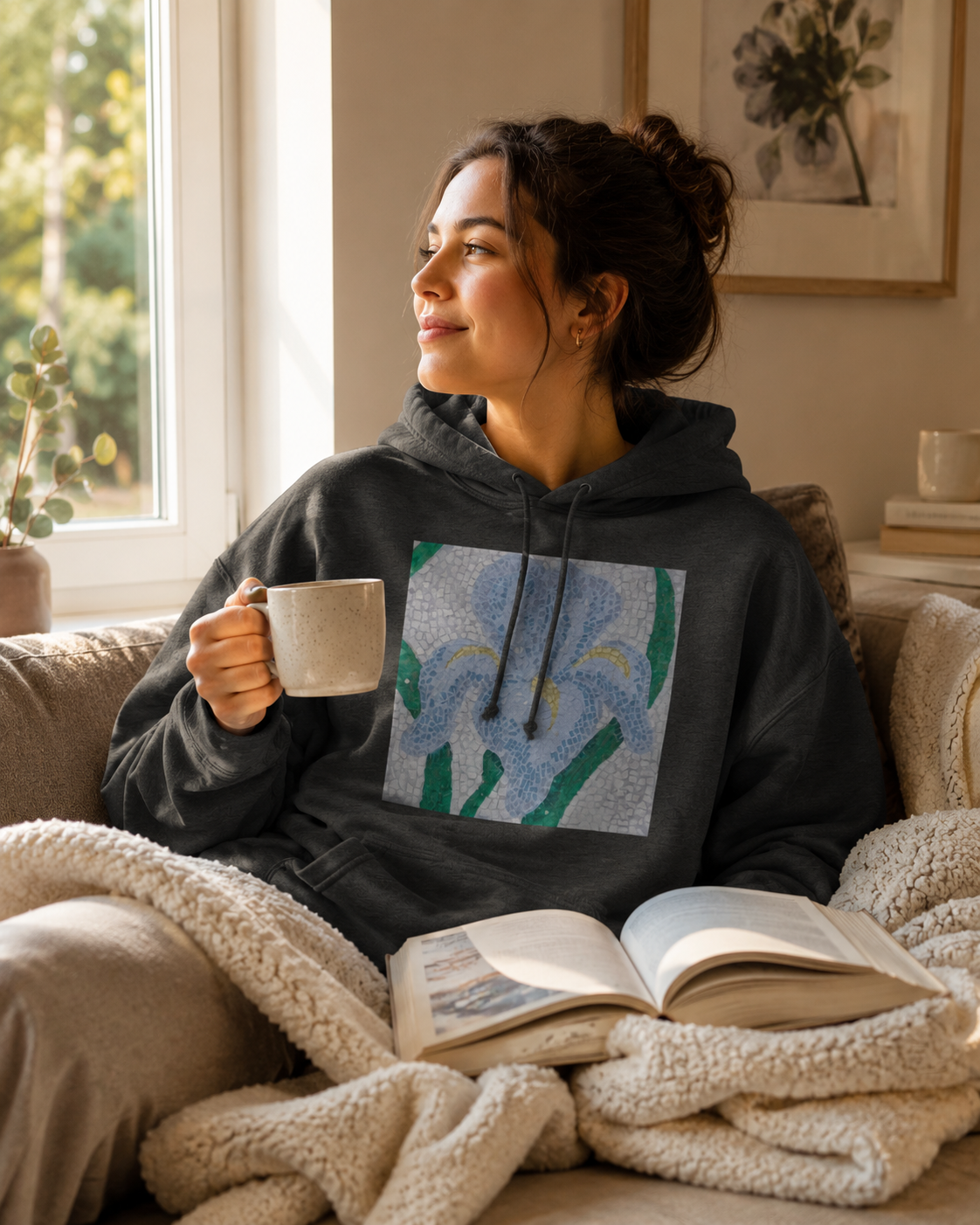 Aveline Iris Flower Mosaic Hoodie